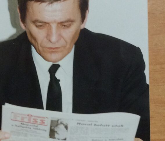 Sajtó 93-94 – mintha tegnap lett volna – ez volt a Déli Hírlap világa- saját videóim