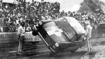 A gépkocsinyeremény betétkönyv népszerűsége – kár, hogy a nyertest nem értesítik még ha kéri sem