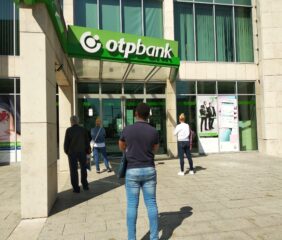 Sürgős figyelmeztetést adott ki az OTP Bank, alig maradt idő, több százezer ügyfelet érint
