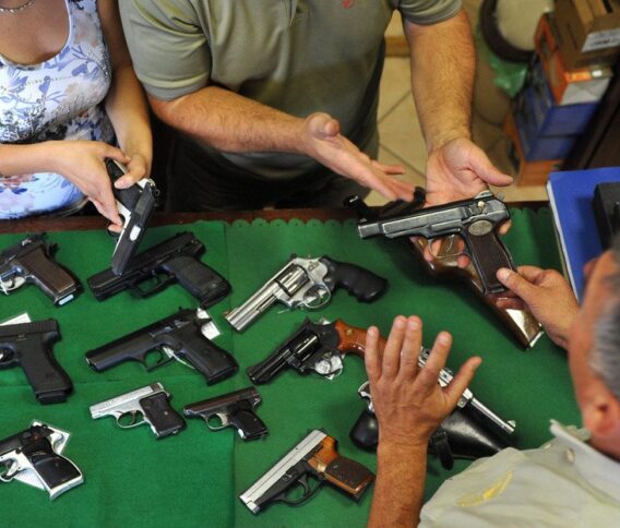 Megdőlt egy rekord: több mint egymillió fegyver van a lengyelek kezében