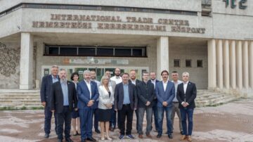 Velünk a Város frakció közleménye:A Kormányhivatal ne döntsön a miskolciak feje felett!