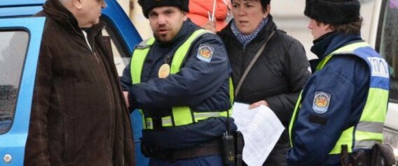 A tettes visszatért a tett helyszínére – jó napom volt a gyermek meghallgató szobában – a felbujtó és a felbujtottak tovább sunnyitanak