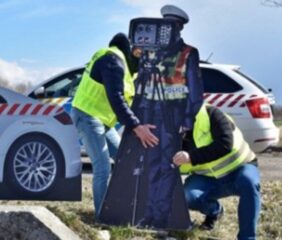 Durva számok csaptak arcul minket: tényleg ennyi a magyar rendőrök fizetése 2026-ban