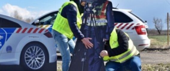 Durva számok csaptak arcul minket: tényleg ennyi a magyar rendőrök fizetése 2026-ban