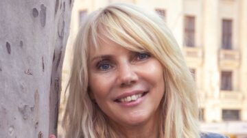 Fejős Éva csatlakozik a Central Kiadói Csoporthoz