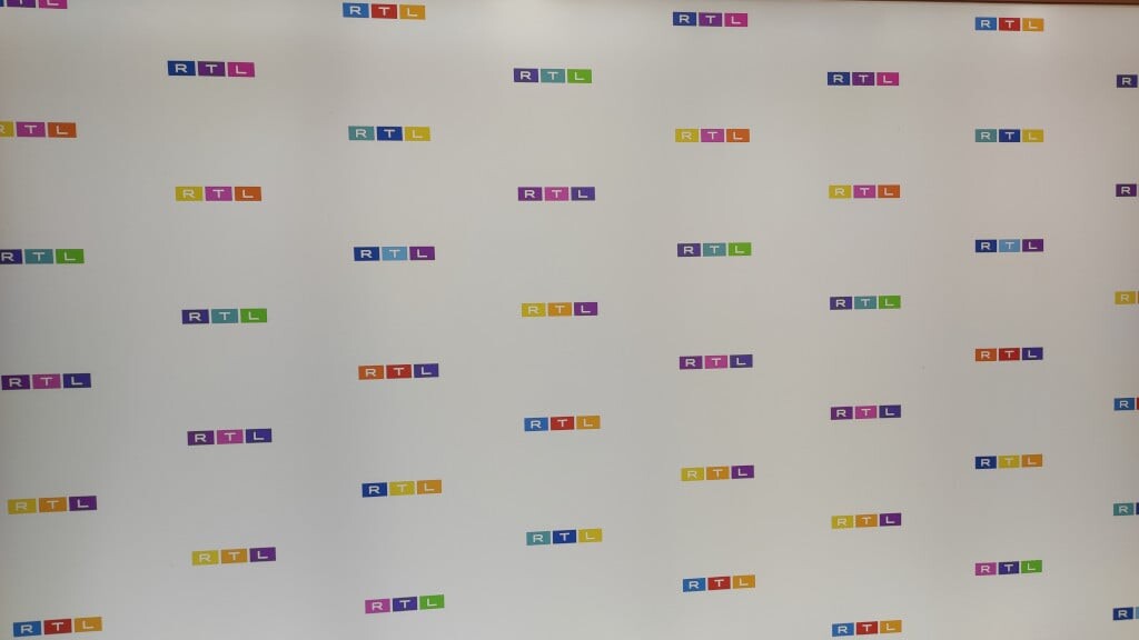 Az RTL figyelmeztetést kapott, a Tilos Rádiót megbírságolta a Médiatanács