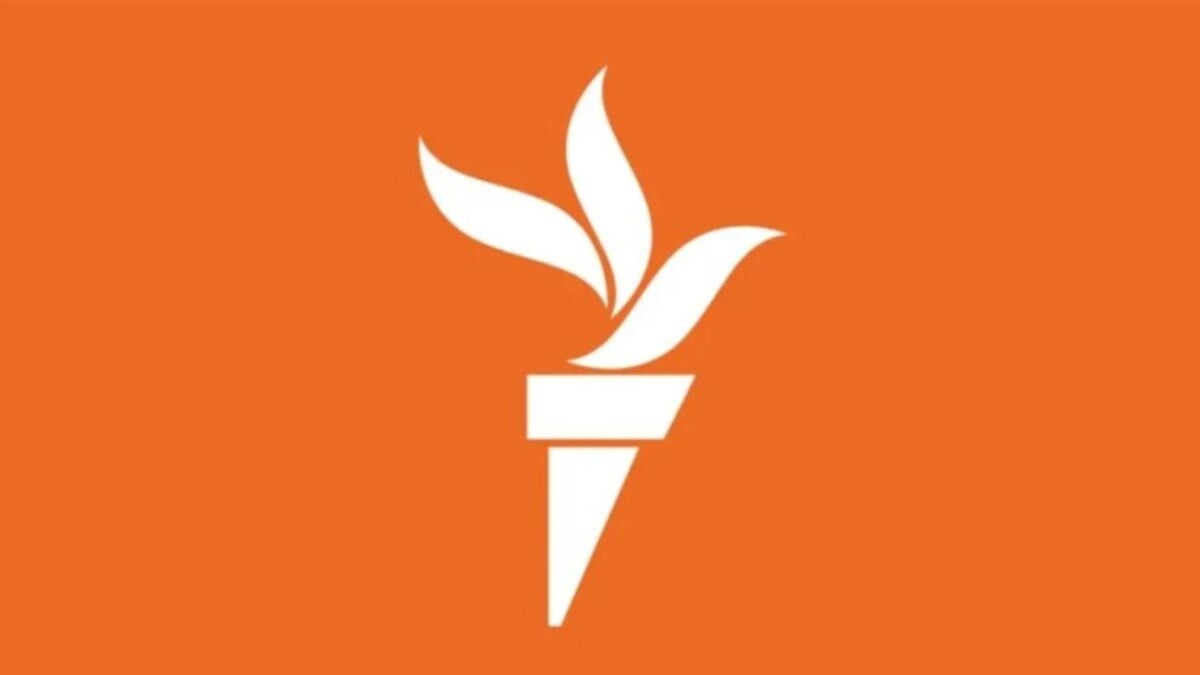 Szabad Európa: a magyar után a román és bolgár kiadás is megszűnhet