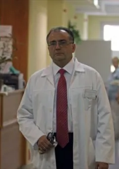 Elismerés Miskolcon: két kórházi főorvos is az év kiemelkedő kutatója lett- dr. Takács István professzor  és dr. Kardos Zsófia