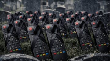 Közel 10 ezer háztartást érint: 28 órája gyászzene szól a TV2 helyett