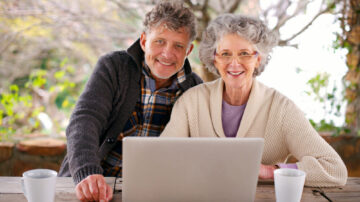 Daganatos betegeknek és családtagjaiknak is szóló előadások a Szenior Akadémia 2026 tavaszi szemeszterében