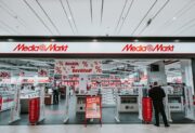 Magyarország felkészül? Kivonulhat a szomszédunkból a Media Markt – baljós jelek a népszerű elektronikai áruházlánc körül