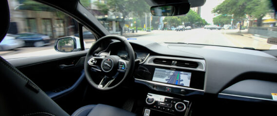 Aranyat ér, ha balesetet szenvedsz: már 700 ezren töltötték le az E-kárbejelentőt