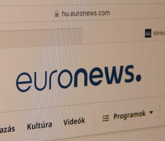 Botrány az Euronewsnál: eltűnt egy Orbánhoz köthető cégekről szóló cikk