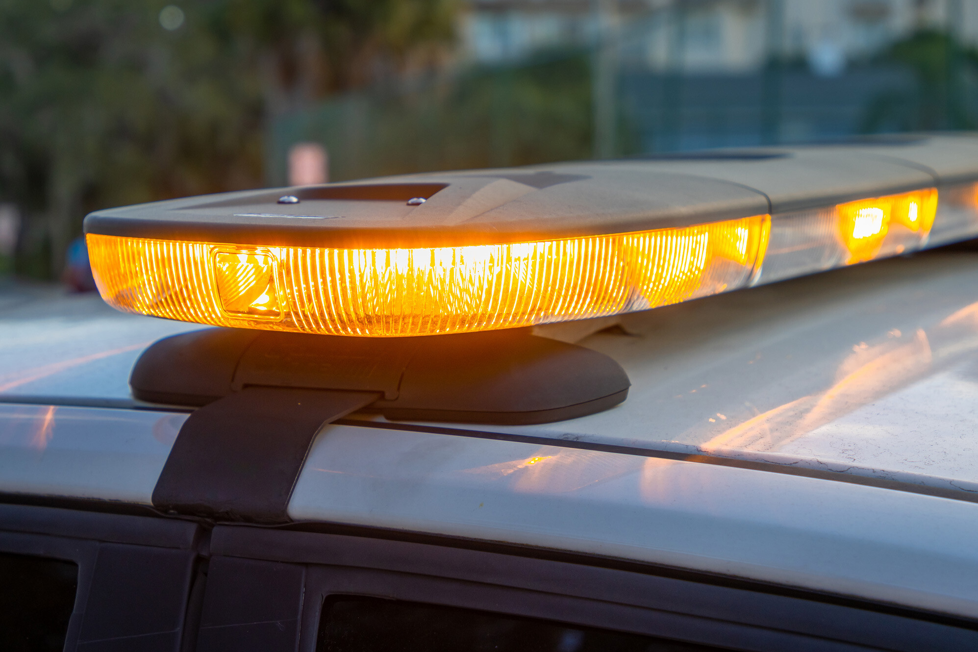 A sárga villogó használatának pontosított szabályainak tervezete az új Kreszben