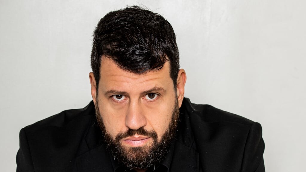 Puzsér Róbert beszólt az RTL vezérigazgatójának a Heti Hetes miatt: „tökös döntés” vagy politikai óvatosság?