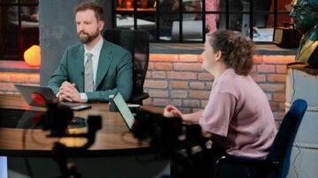 Reggeltől éjszakáig tartó élő műsorral készül a Partizán a választásra