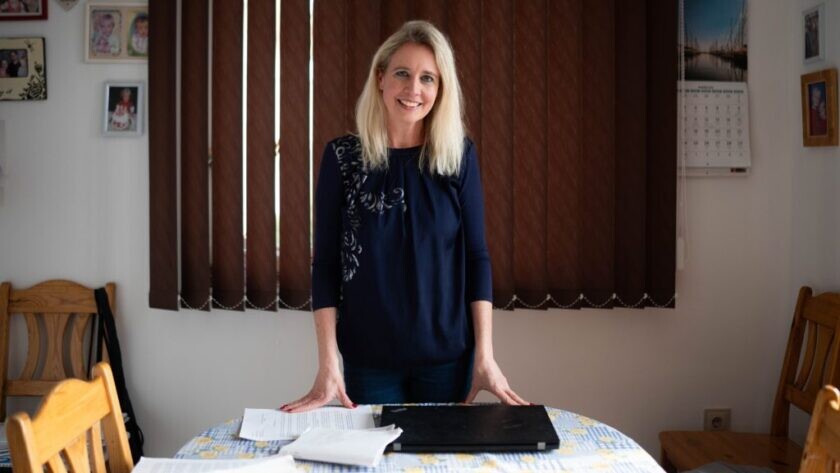 Kiállt a nyilvánosság elé a Miskolci Törvényszéken ítélkező Pocsainé Cseuscsák Renáta. Nem jogszerűen működnek a dolgok