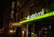 Sürgős figyelmeztetést adott ki az OTP Bank, alig maradt idő, több százezer ügyfelet érint