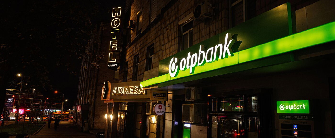 Közeledik az OTP Bank leállása: a bankkártyáddal sem fogsz tudni fizetni