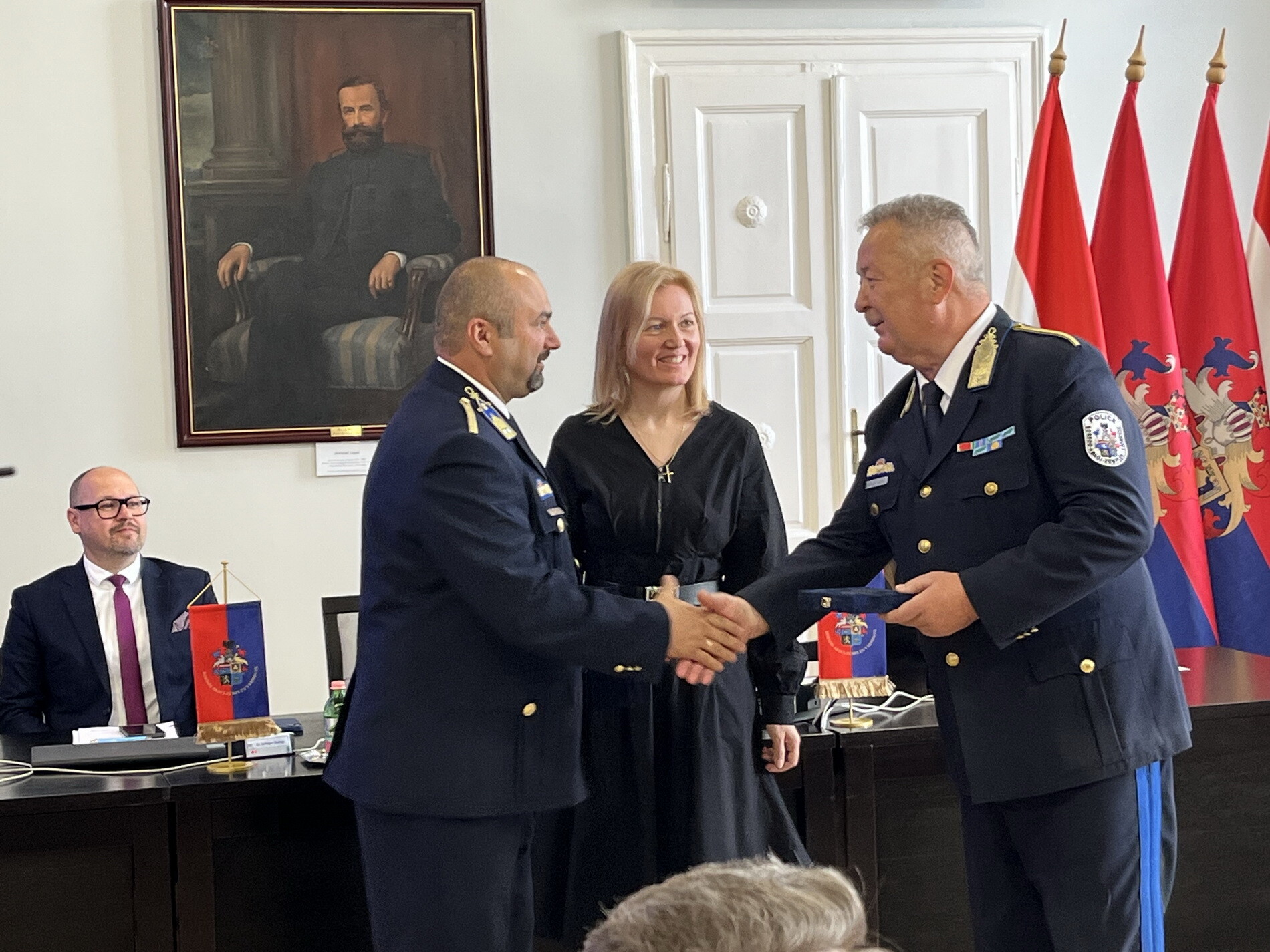 Elfogadták a főkapitány beszámolóját  – gratulálunk