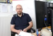 Magyar Péter elnézést kért a Magyar Hangtól – a főszerkesztő megköszönte a gesztust