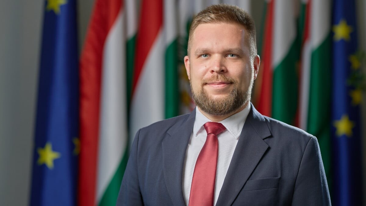 Feljelentést tett a győri polgármester a Győr Plusz Média ügyében – fiktív foglalkoztatás gyanújáról ír Pintér Bence