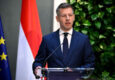 Magyar Péter felmentette az összes nemzetbiztonsági vezetőt
