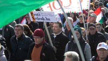 Megszűnhet a PestiSrácok, a Bors, a Ripost, a Hot, több megyei lap, a Magyar Nemzetből hetilap lesz – Magyar Péter is megszólalt