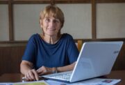 A MÚOSZ elnöke szerint Magyar Péteréknek nem kormánylapként kellene továbbvinniük a Mandinert