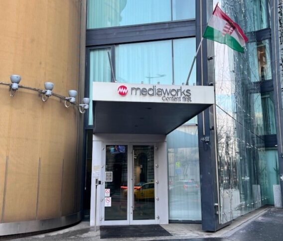 Rendkívüli: Itt a hivatalos, de várhatóan még bővülő lista a Mediaworks megszűnő lapjairól