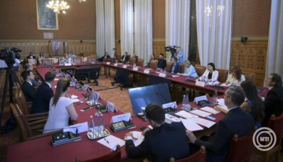 leszavazta a tisza a független közmédia testület ellenzéki jelöltjeit, az ellenzék tiltakozik