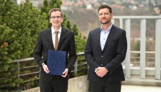a kdnp a hírhamisító papp dániel emberét, martí zoltánt és a volt tv2 s pindroch ferenc médiavállalkozót jelöli a médiatestületekbe