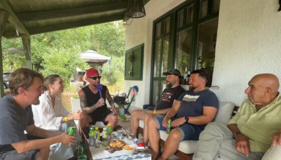 revans néven tért vissza a pestisrácok kirúgott keménymagja – központi üzenetekről és a jobboldal felelősségéről beszéltek