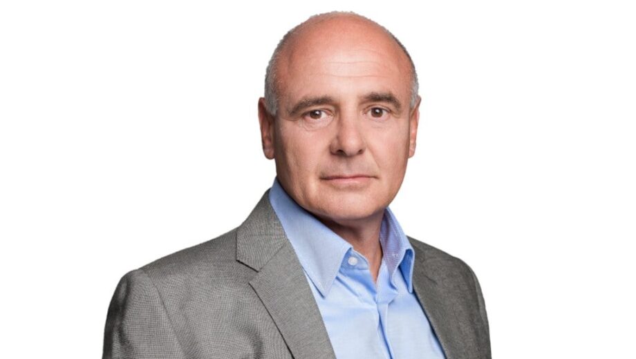 itt a hivatalos megerősítés: rónai egon a network4 et választotta új munkahelyének – közéleti műsorokkal erősítenek
