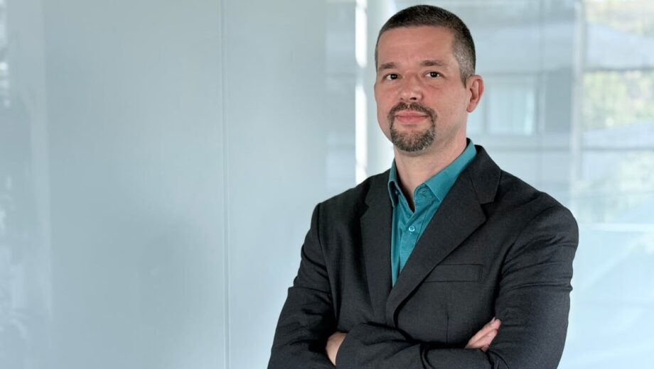 Új igazgatót nevezett ki a yettel magyarország – saranyik csaba felel az ai és adatstratégiáért